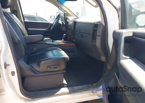 2012 Nissan Titan Pro-4X/S/Sl/Sv z USA, uszkodzony, nr VIN 1N6AA0EC3CN330627